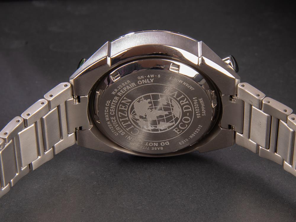 Montre à Quartz Citizen Bullhead Titanium Special Edition, Noir AV0080-88E