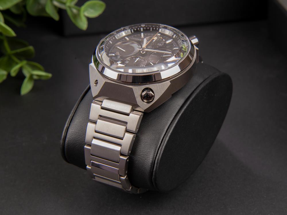 Montre à Quartz Citizen Bullhead Titanium Special Edition, Noir AV0080-88E