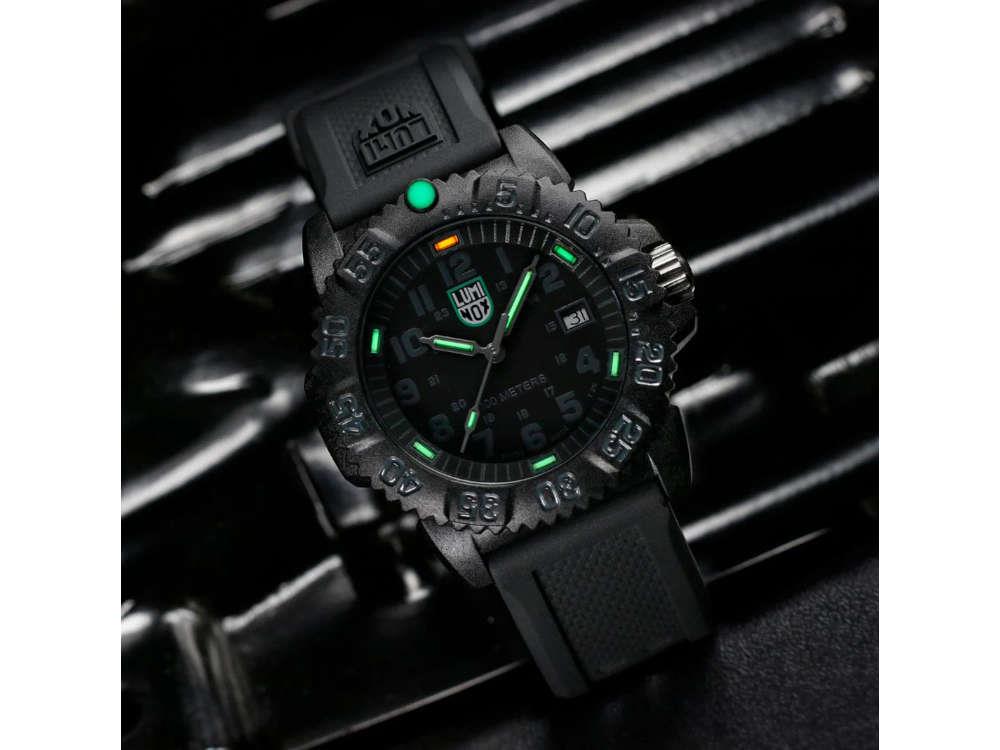 Montre à Quartz Luminox G-Collection Sea Lion, Noir, CARBONOX™, 37 mm, X2.2072