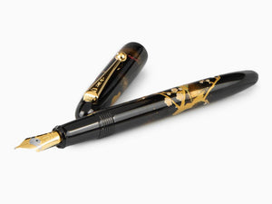 Stylo Plume Namiki Yukari Apricot Tree and Warbler, Urushi, FN-10M-UU