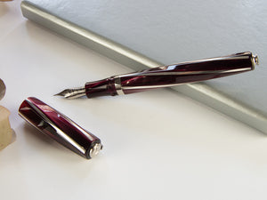 Stylo Plume Visconti Divina Elegance Bordeaux, Résine, KP18-08-FP